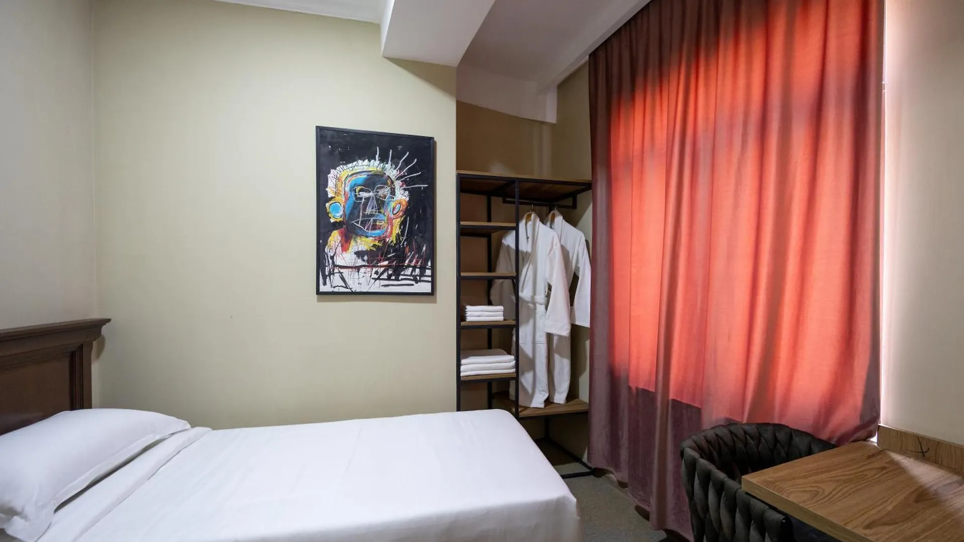 Regraph Hotel Tbilisi