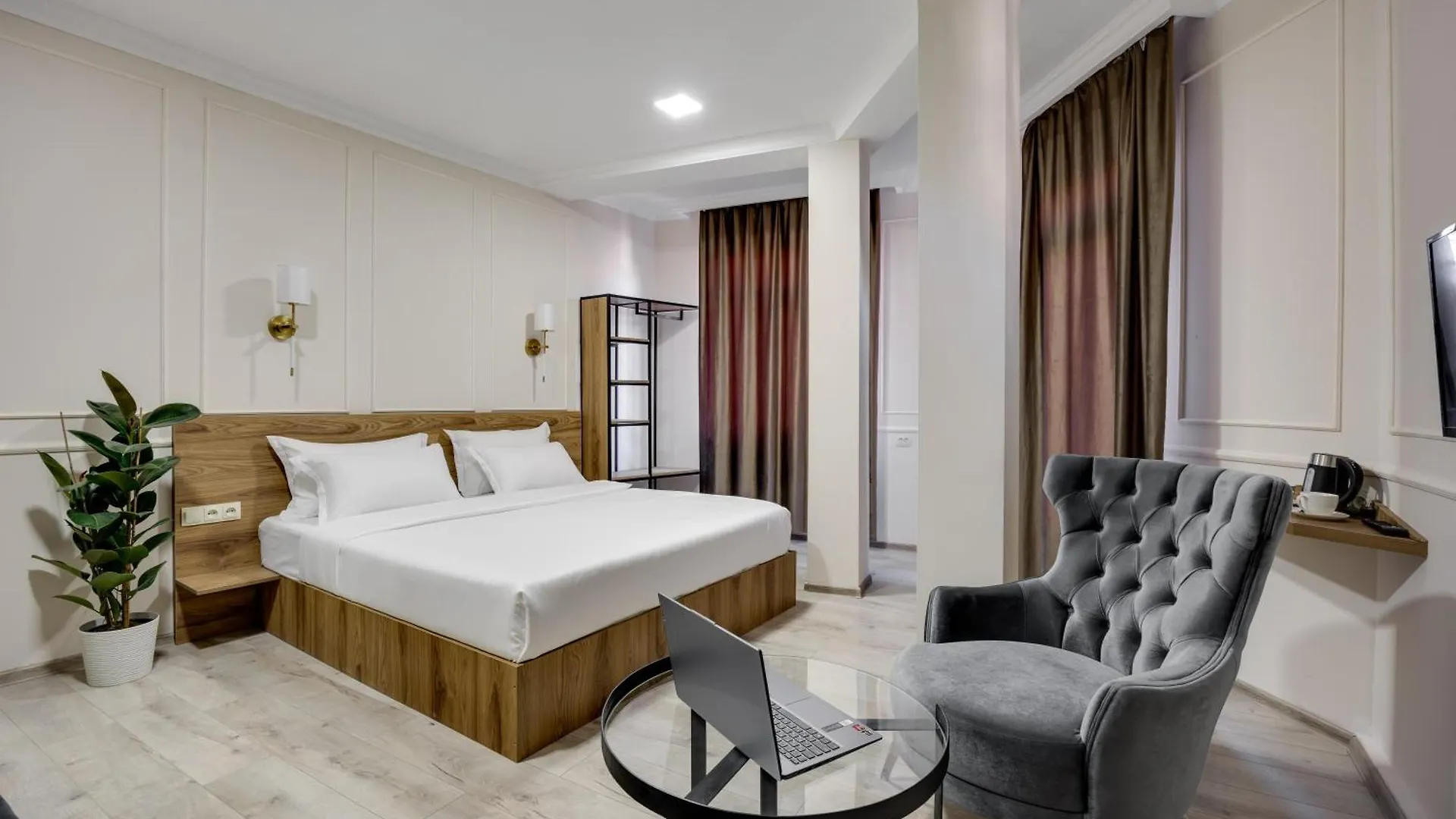 Regraph Hotel Τυφλίδα Γεωργία