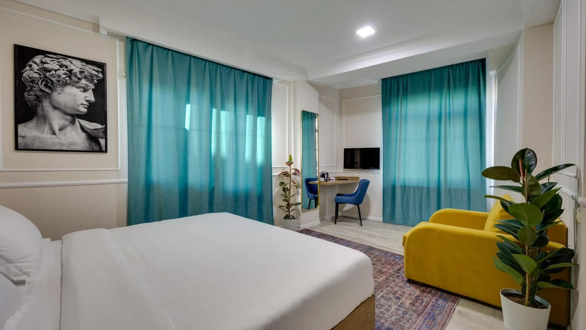 Regraph Hotel Τυφλίδα 4*,  Γεωργία