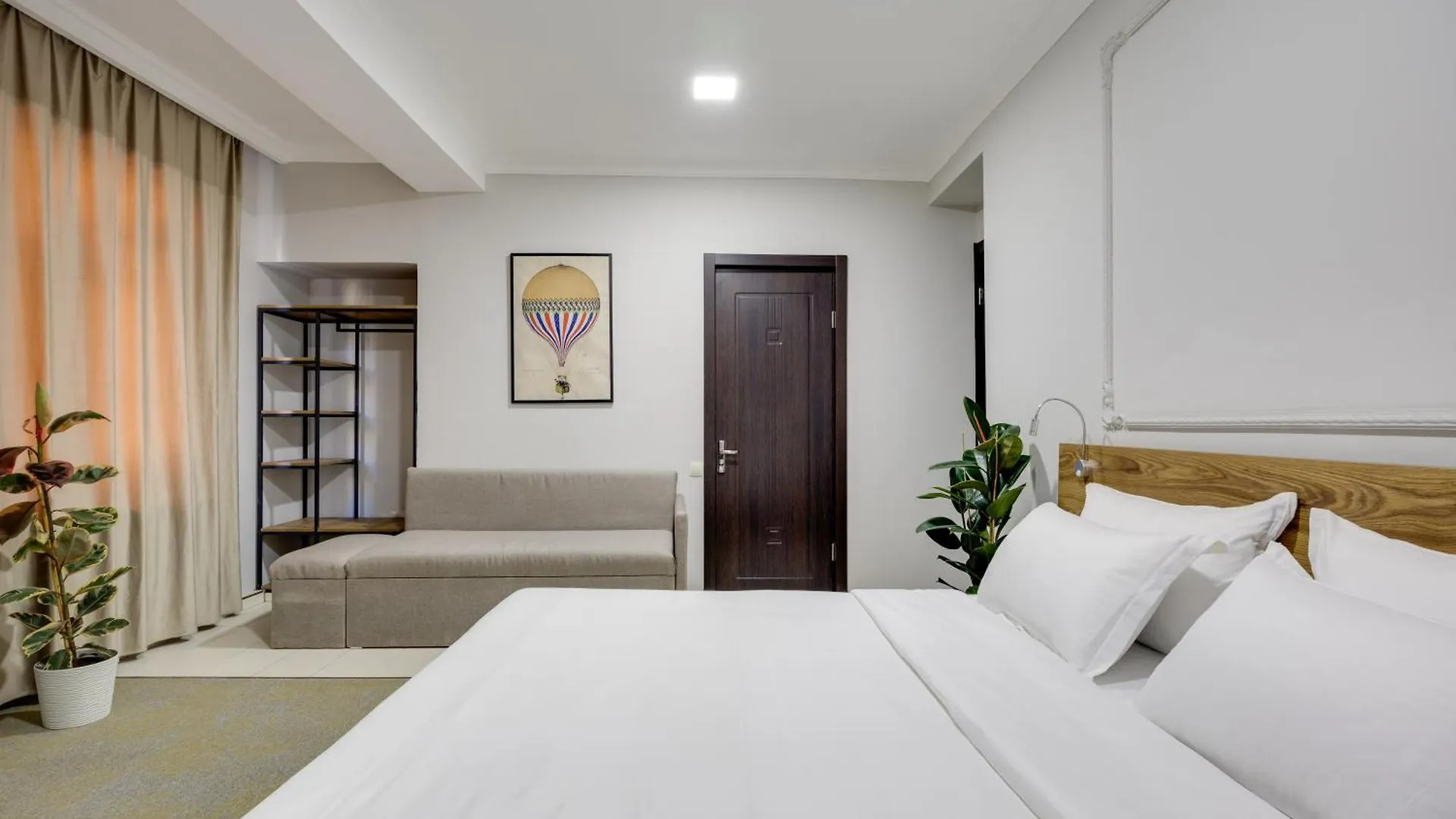 Regraph Hotel Τυφλίδα